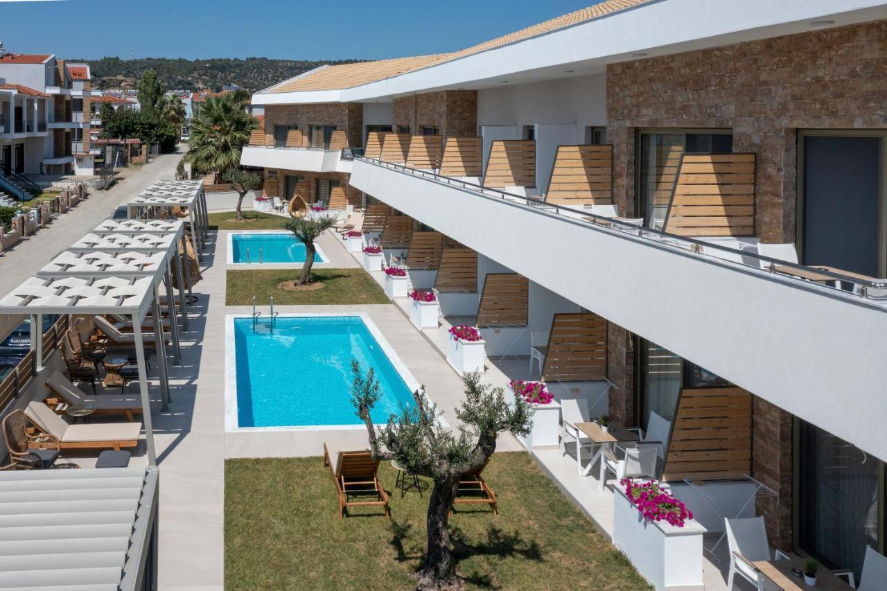 Imagine Luxury Suites Nikiti  Extérieur photo