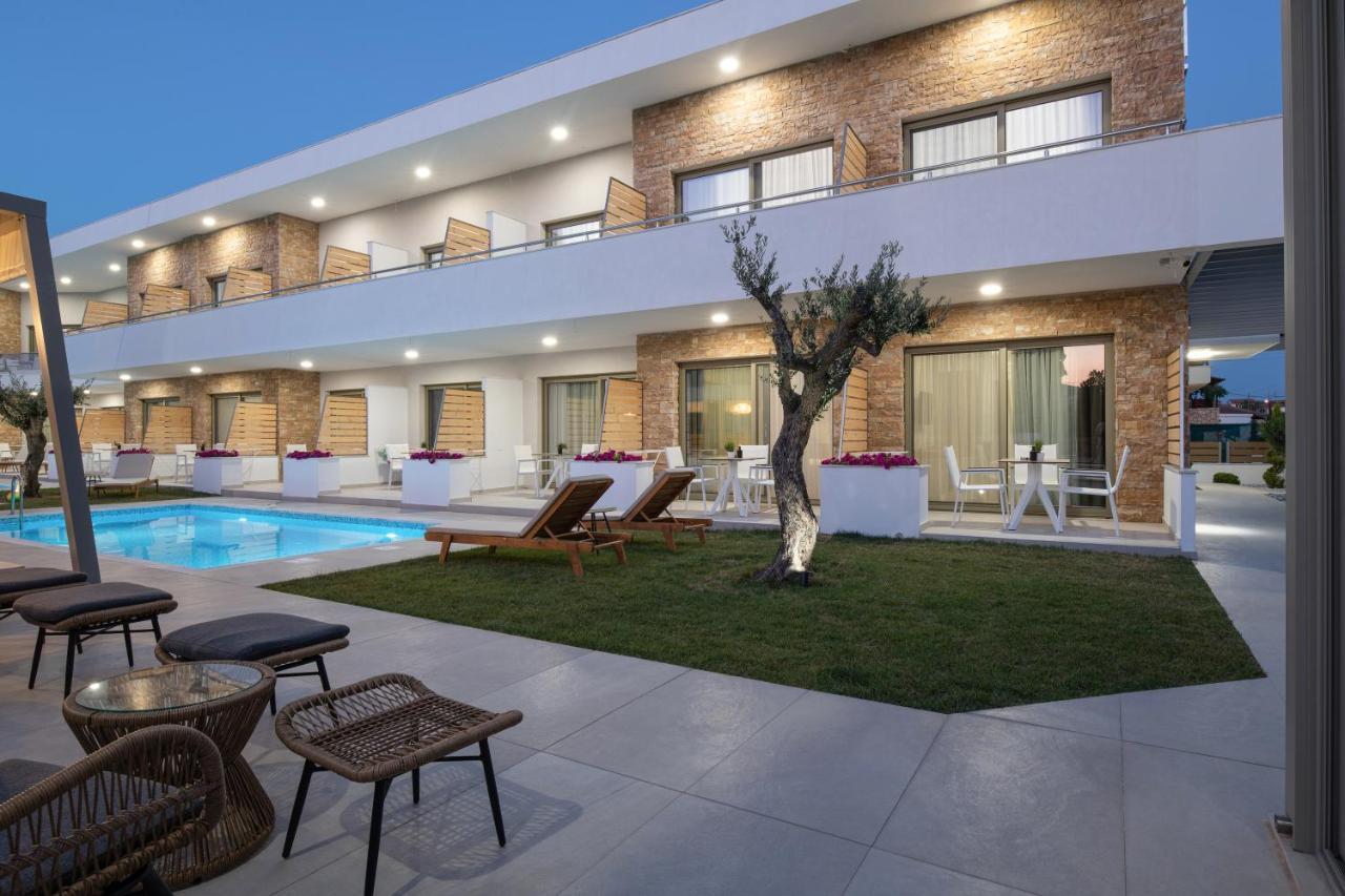 Imagine Luxury Suites Nikiti  Extérieur photo
