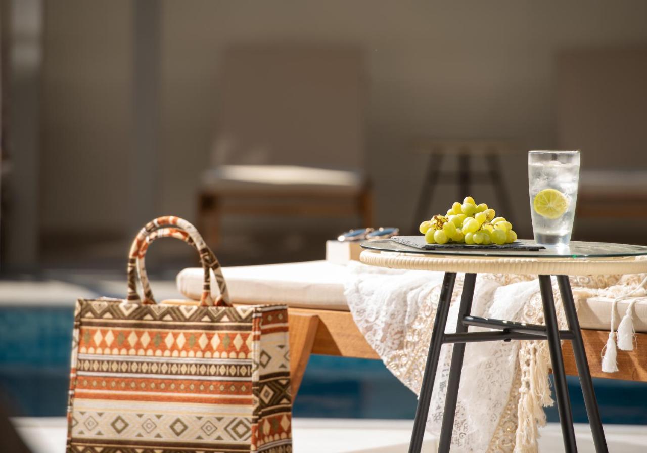 Imagine Luxury Suites Nikiti  Extérieur photo