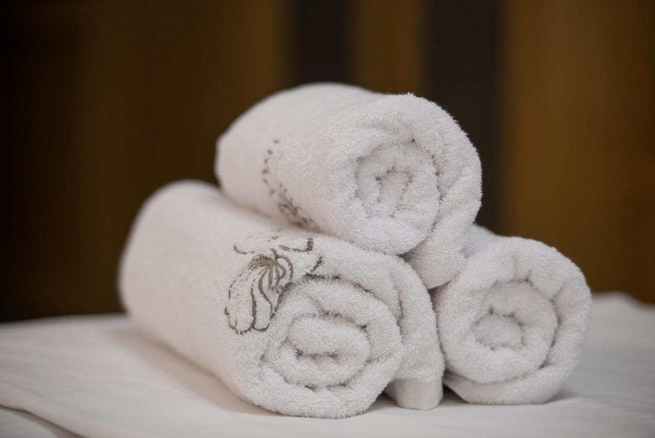 Imagine Luxury Suites Nikiti  Extérieur photo
