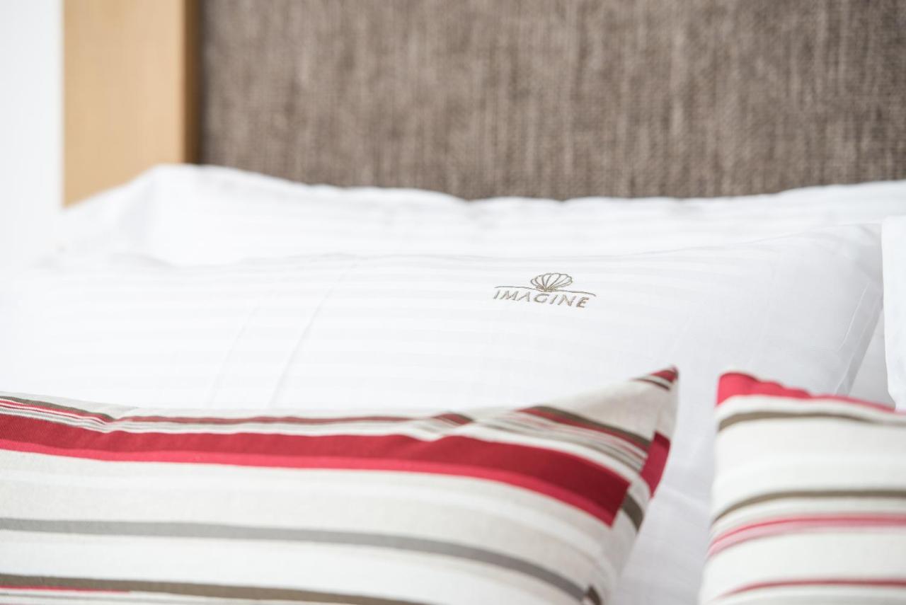 Imagine Luxury Suites Nikiti  Extérieur photo