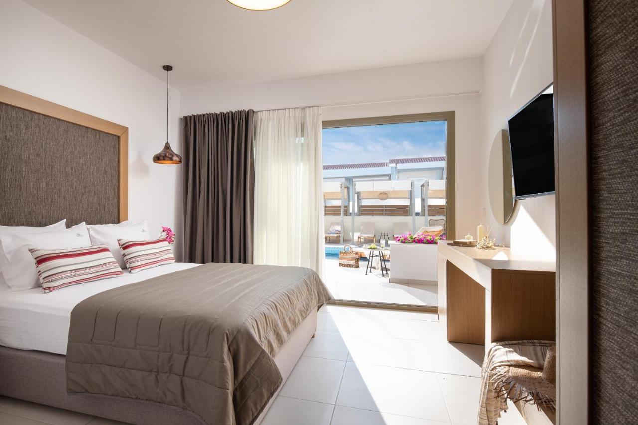 Imagine Luxury Suites Nikiti  Extérieur photo