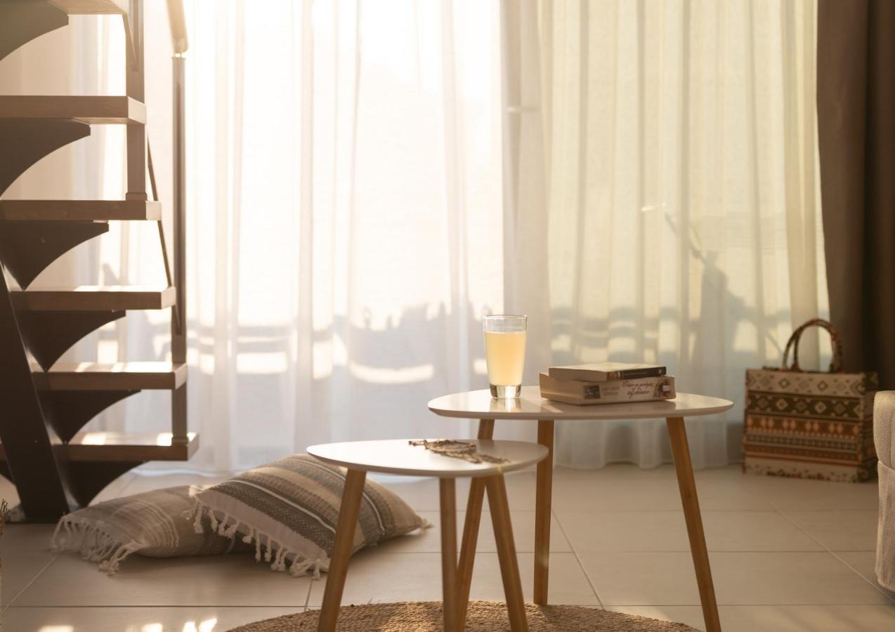 Imagine Luxury Suites Nikiti  Extérieur photo