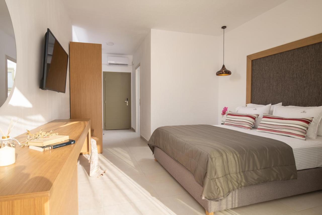 Imagine Luxury Suites Nikiti  Extérieur photo