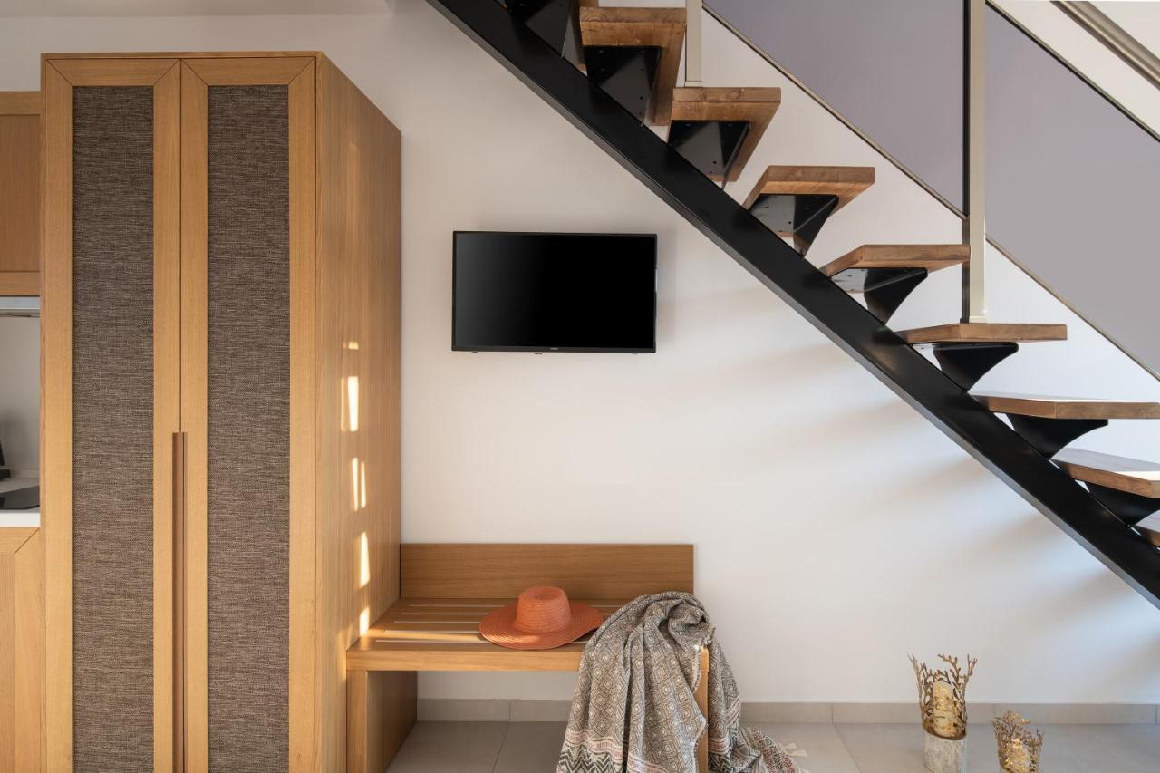 Imagine Luxury Suites Nikiti  Extérieur photo